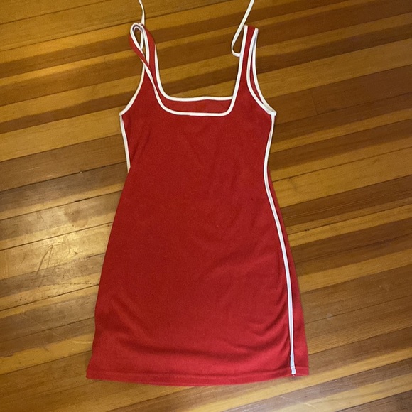 red terry cloth dress - Picture 2 of 3
